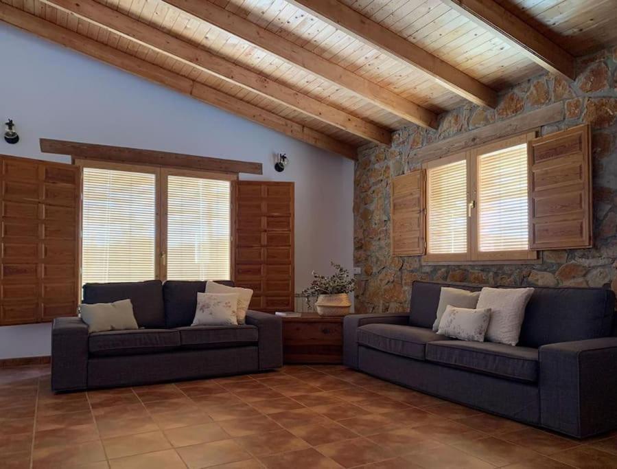 La Llobatera Casa Rural Les Coves de Vinroma 外观 照片